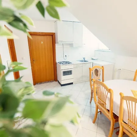 Bed & Breakfast Frankovic *