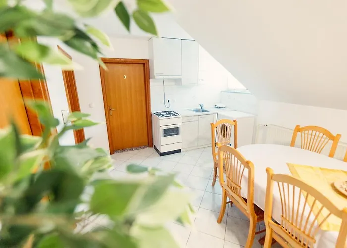 Bed & Breakfast Frankovic 3*